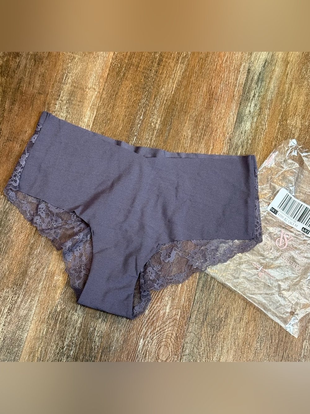 Victoria's Secret Cheeky Lace-Trim Panty - M